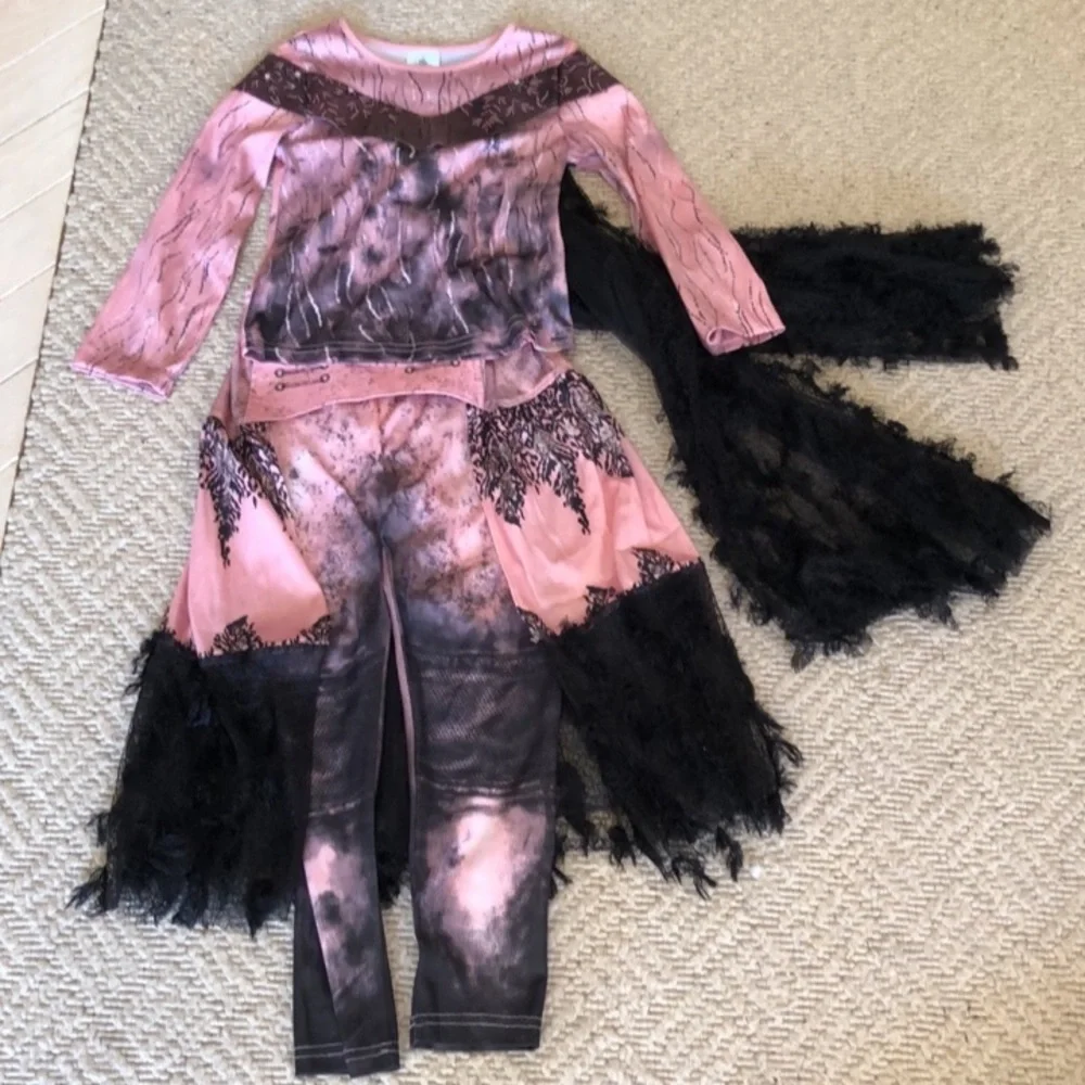 Disney Descendants Audrey costume: 3 Piece 5/6